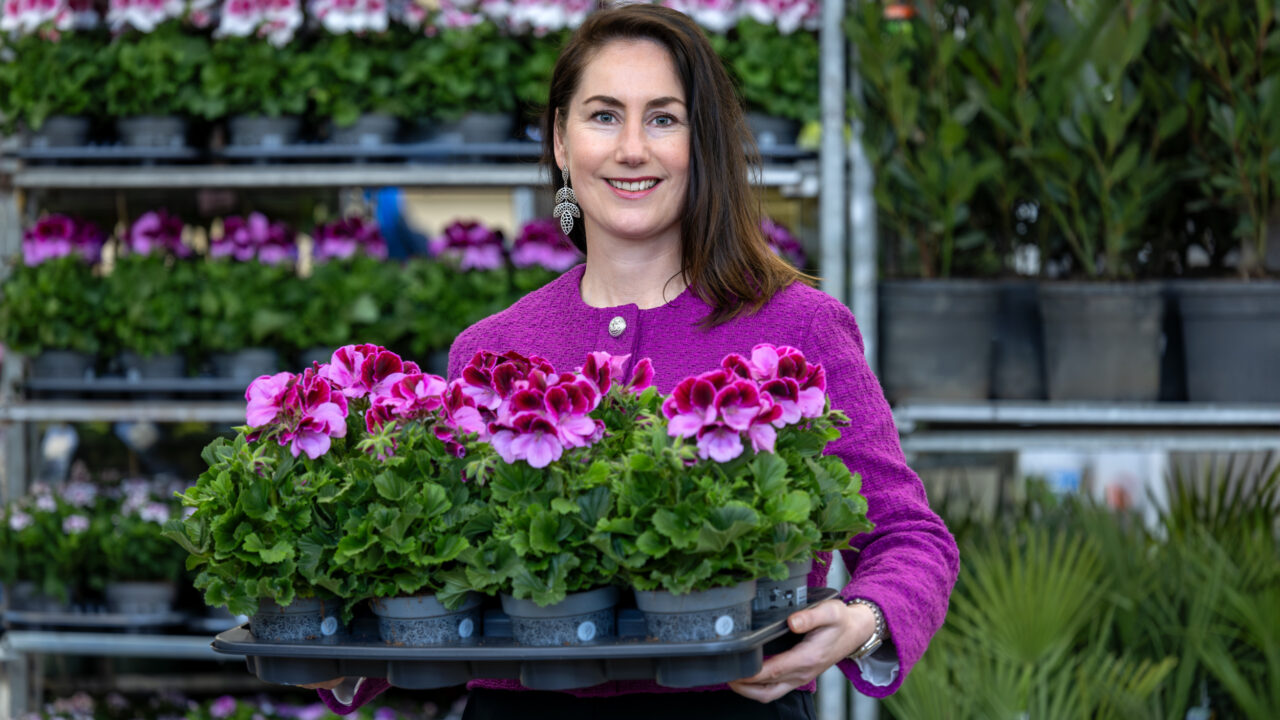 Dana Meertens moves from OZ Planten to Van Dijk Flora